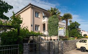 Villa Nina Baska